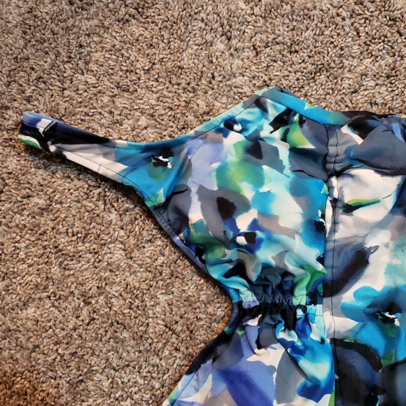 Aqua Green Swimsuit - Picture 6 of 13